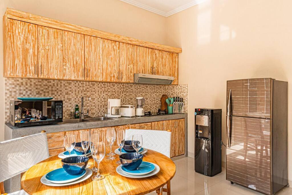 Beautiful Private 2Bed Villa 5 Mins To Finns Beach Canggu Buitenkant foto