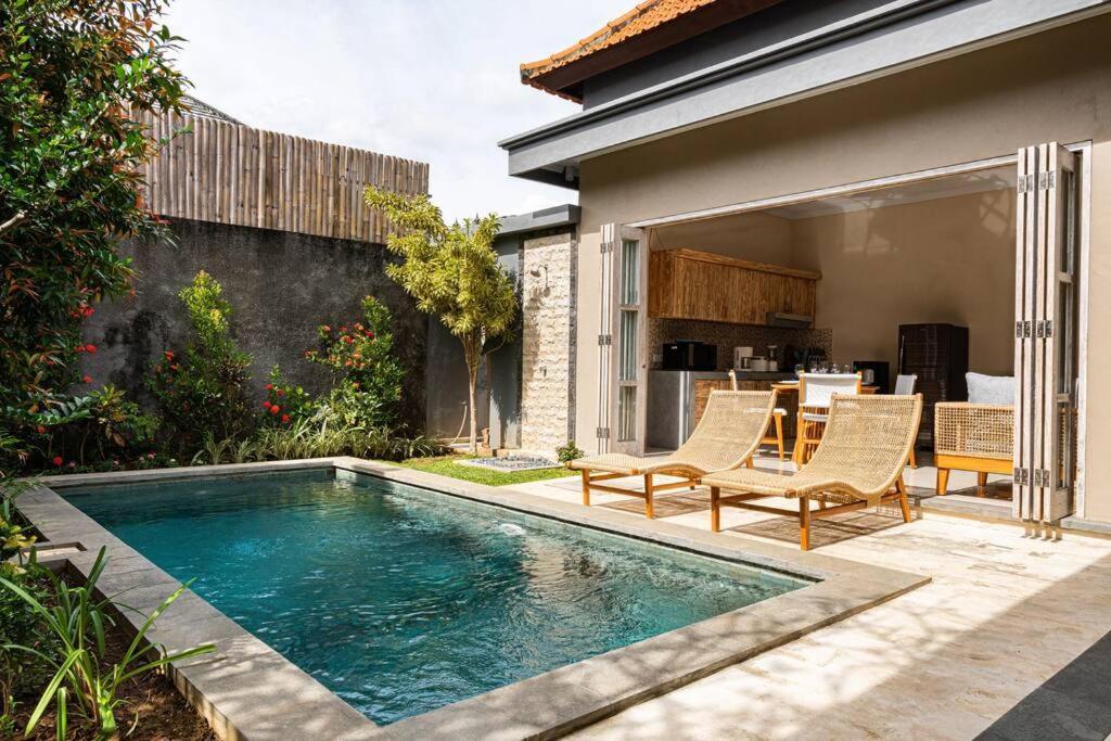 Beautiful Private 2Bed Villa 5 Mins To Finns Beach Canggu Buitenkant foto